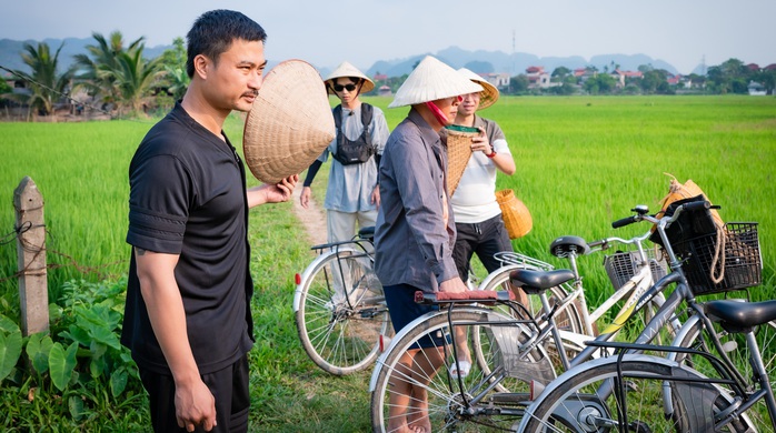 Diễn viên Duy Hưng dạy con phải "cho roi cho vọt" Diễn viên Duy Hưng dạy con phải "cho roi cho vọt"