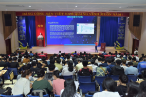 Buổi giao lưu giữa doanh nghiệp và sinh viên ngành Kỹ thuật Máy tính, Trường Đại học Bách khoa, Đại học Đà Nẵng. Ảnh: Website nhà trường