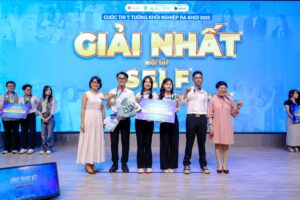 Nhóm sinh viên đoạt giải nhất với dự án khởi nghiệp liên quan đến trẻ tự kỷ