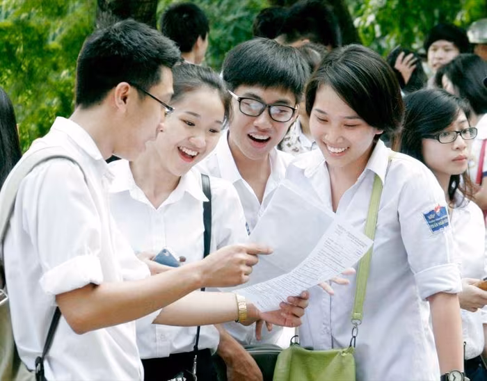 Giữ sức khỏe vượt mùa thi