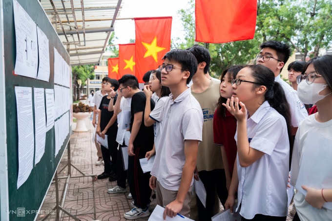 Dự đoán 15 trường công lập có điểm chuẩn lớp 10 cao nhất ở TPHCM