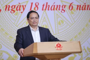 Thủ tướng Phạm Minh Chính yêu cầu tạo thuận lợi nhất cho mỗi thí sinh, tổ chức kỳ thi THPT thực sự là "ngày hội". Ảnh: VGP/Nhật Bắc.