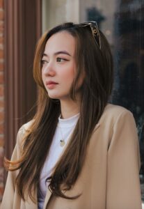 Nữ ca sĩ từng có khoảng thời gian loay hoay với nghề.