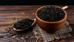 Trà đen chứa nhiều caffein hơn trà xanh