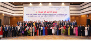 Trường Đại học Công nghệ và Quản lý Hữu Nghị được công nhận đạt chuẩn chất lượng giáo dục
