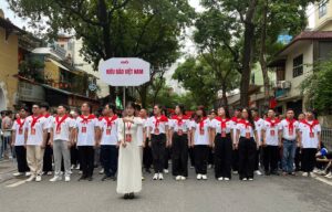 Bước chân kiều bào hòa nhịp non sông