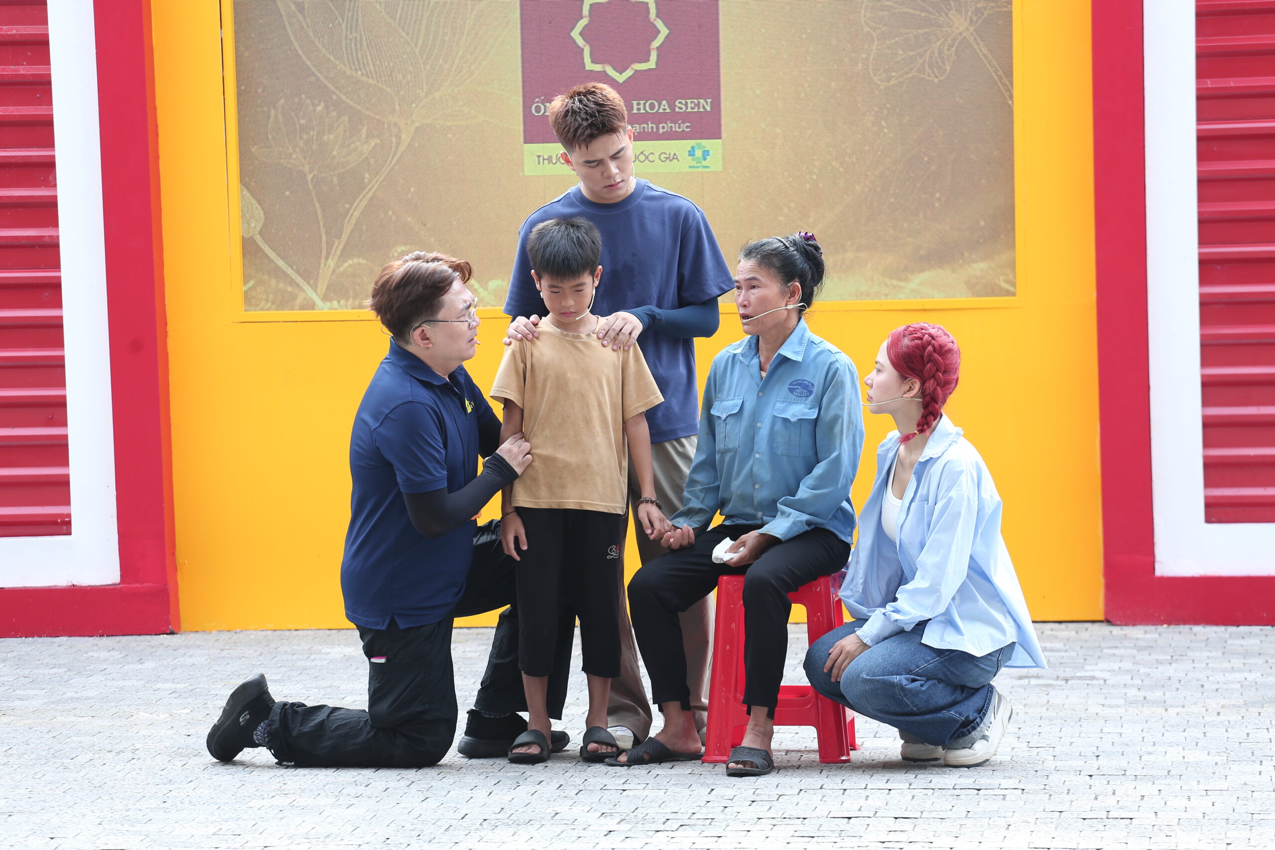 Gia đình em NHẬT ĐÌNH (2)