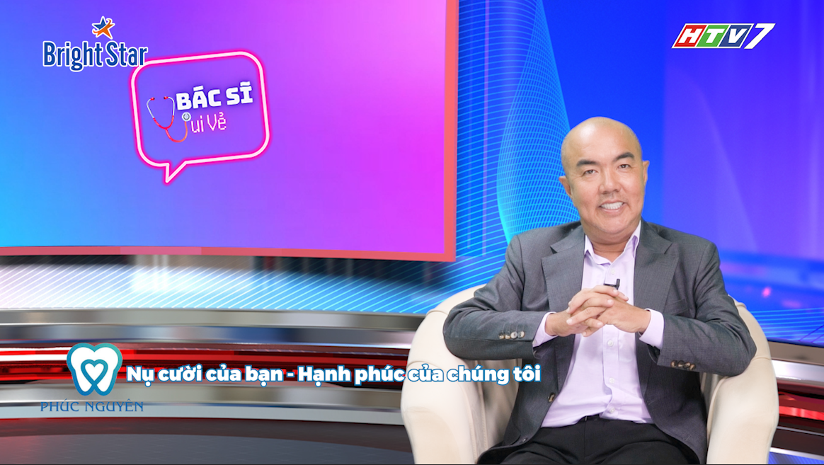 MC Quốc Thuận và bác sĩ Hợi đã cùng nhau tung hứng giải đáp loạt câu hỏi “hot trend”