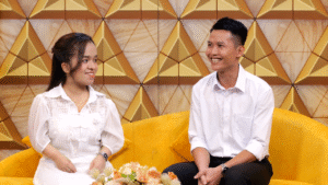 Chuyện tình đẹp của đôi “đũa lệch”