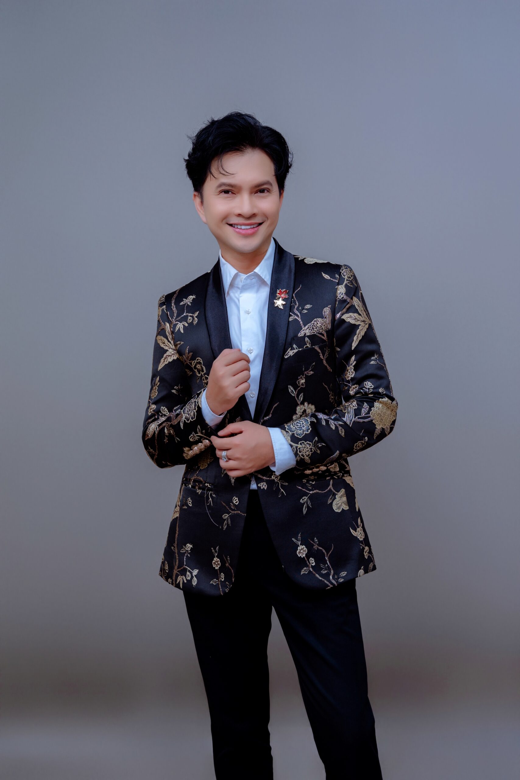 Ca sĩ Nam Cường phải rũ bỏ hình ảnh nghệ sĩ khi làm giảng viên