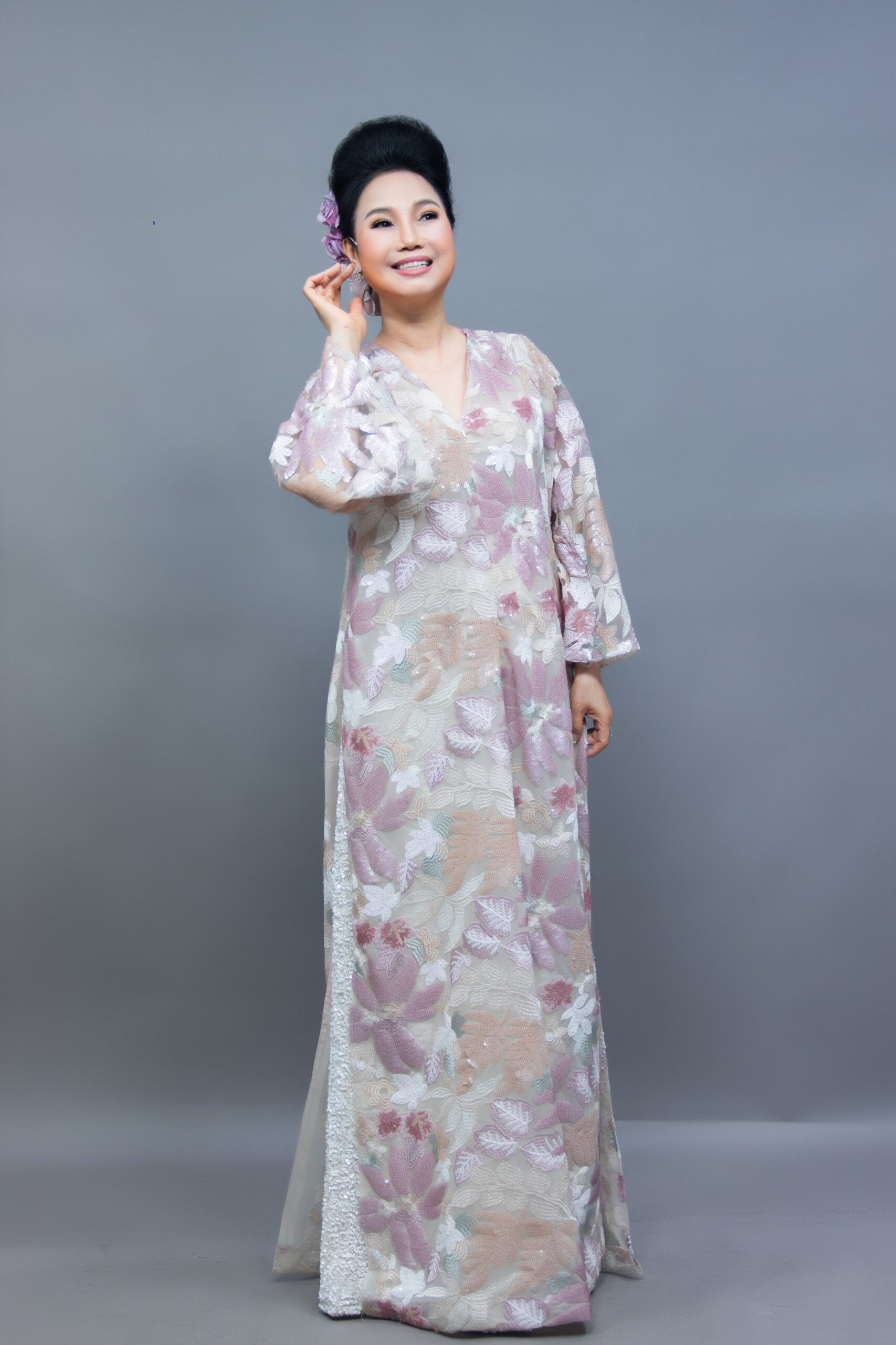 Kính Đa Chiều chủ đề tiếp theo “Tứ Bất Tử trong đời sống hiện đại”, với sự tham gia của host Lê Hoàng và Thạc sĩ Nguyễn Đình Toàn, sẽ phát sóng lúc 20h ngày 31/10/2025 trên VTV9. 