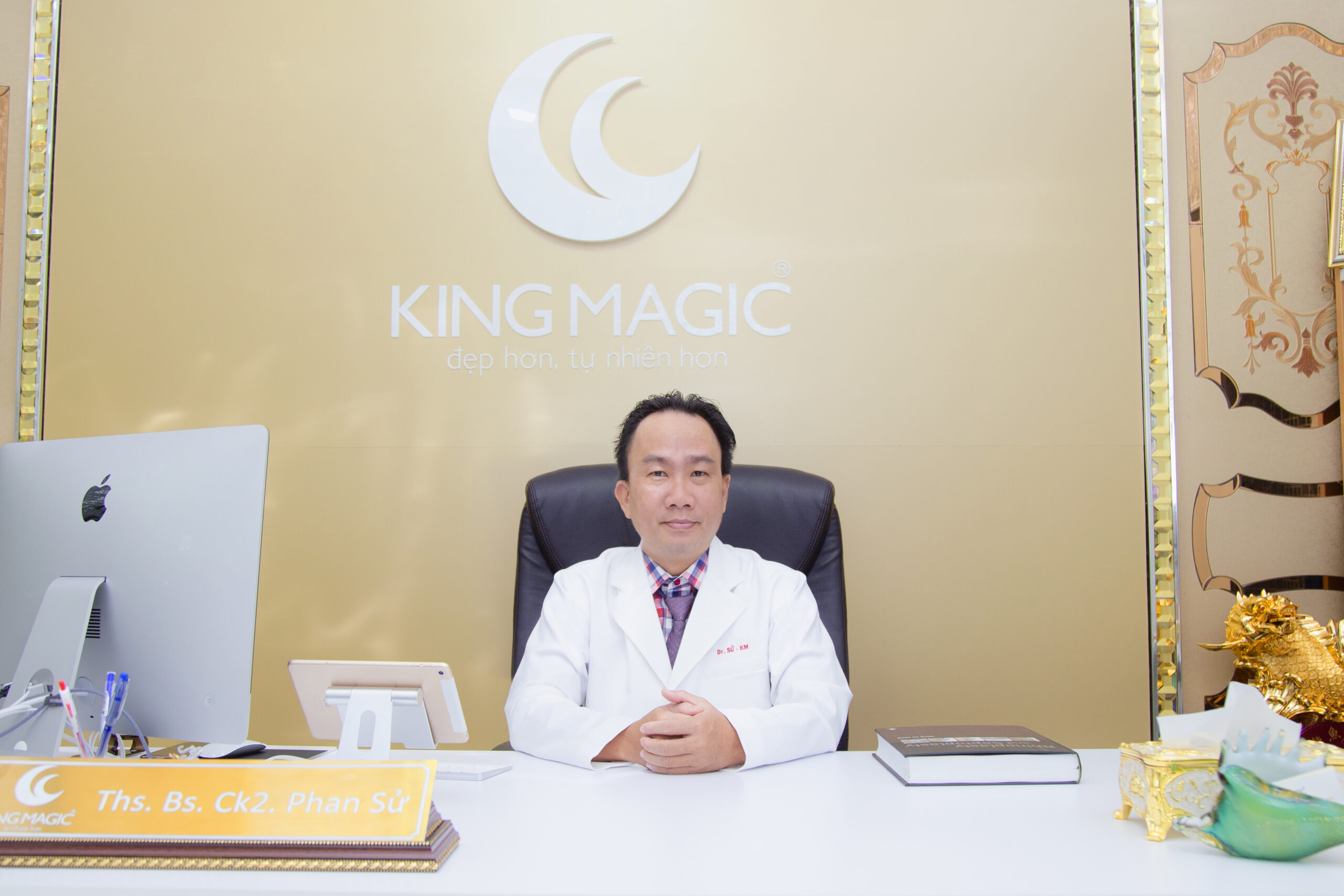 ThS.BS Phan Sử — người được nhiều báo chí ghi nhận là tiên phong trong hai kỹ thuật này tại Việt Nam