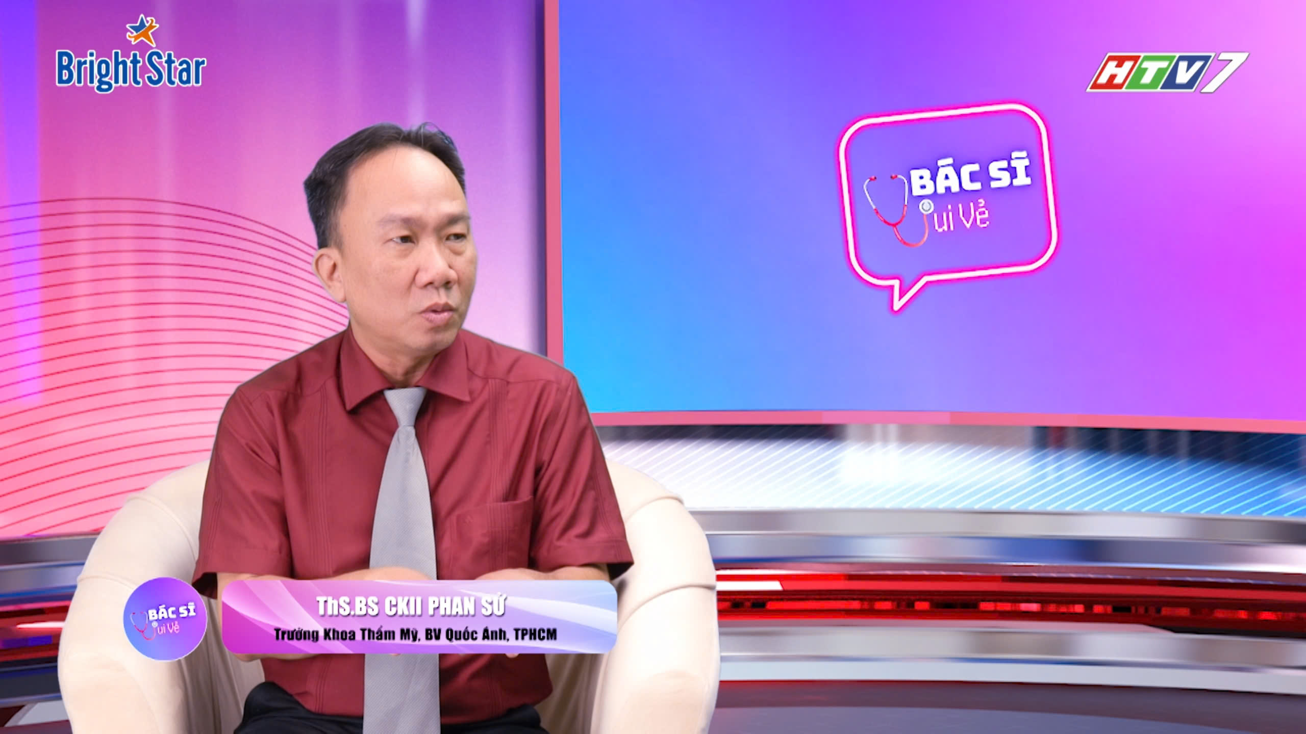 Chuyện chưa kể về Dr. Phan Sử – người lặng lẽ đổi mới phẫu thuật thẩm mỹ Việt Nam