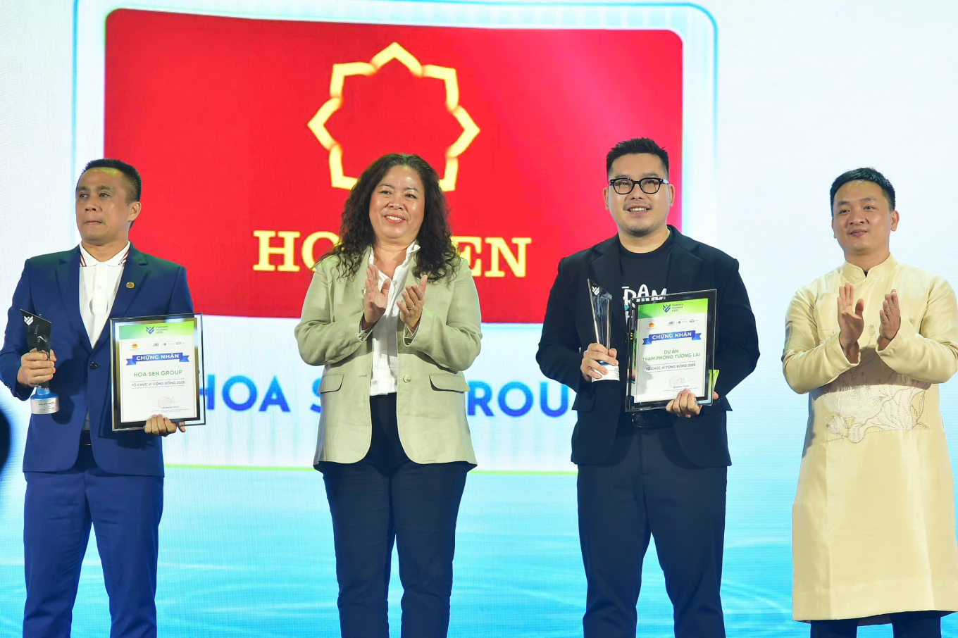 Tập đoàn Hoa Sen 2 năm liên tiếp được vinh danh tại Vietnam iContent Awards
