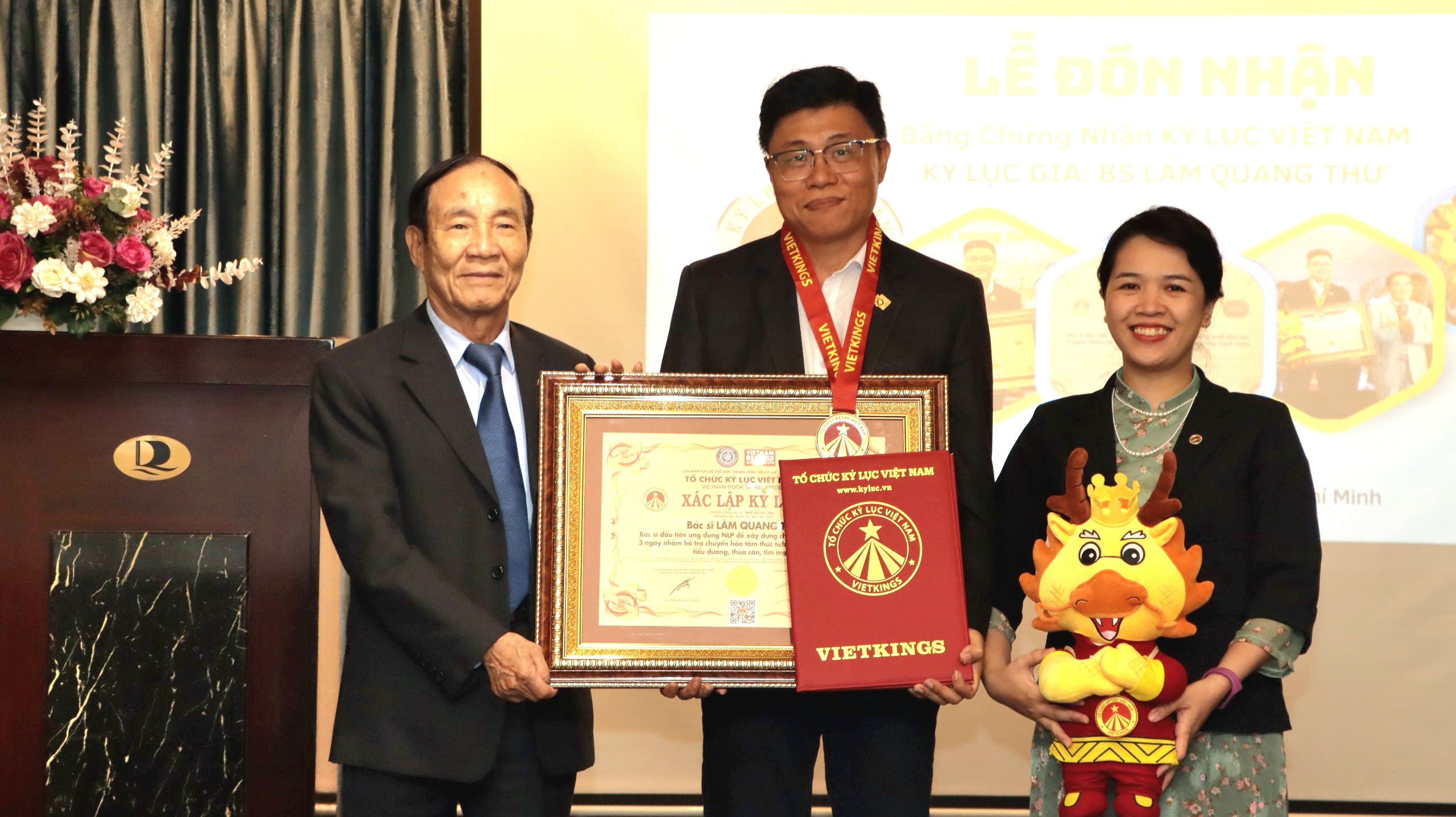 Ăn Tết không lo tăng cân, không “lăn tăn” đường huyết cùng Kỷ lục gia -Bác sĩ Lâm Quang Thư