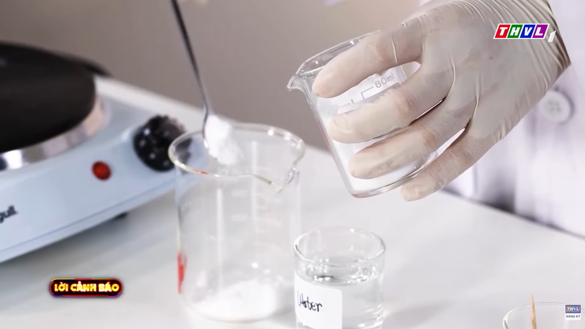  Nguy hại từ bột giảm cân chứa chất cấm