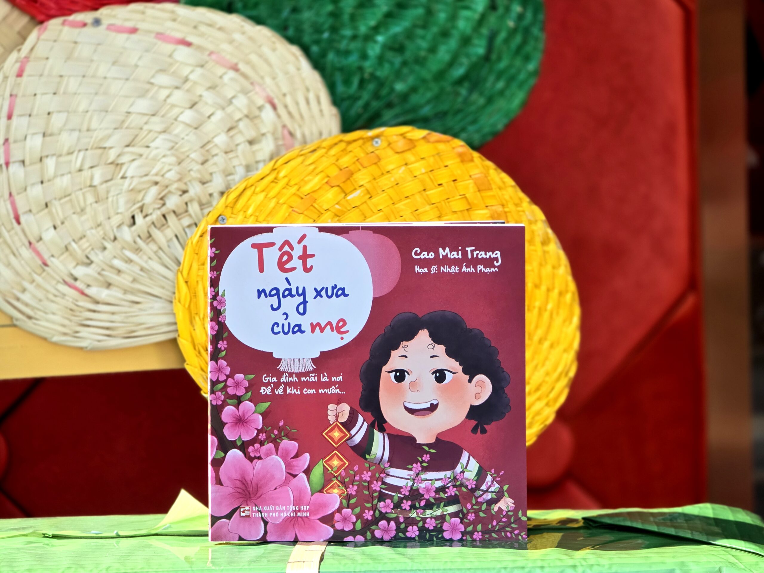 Tết ngày xưa của mẹ (Nhà xuất bản Tổng hợp Thành phố Hồ Chí Minh)