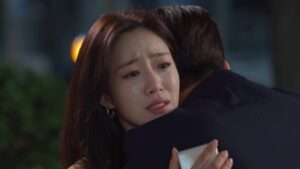 Ham Eun Jung (T-ara): “Nhờ ‘Vòng Xoáy Tình Yêu’ mà tôi đã có thể báo hiếu”