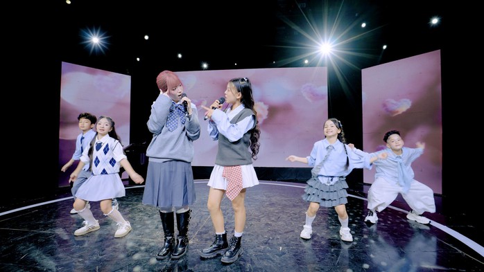 Cầm là thế hệ giọng ca gen Z tiềm năng