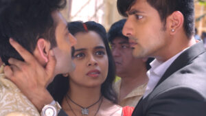 Bộ phim Nàng Dâu Bất Đắc Dĩ kể về cô gái trẻ Rani nuôi dưỡng giấc mơ trở thành kỹ sư để thay đổi diện mạo quê hương