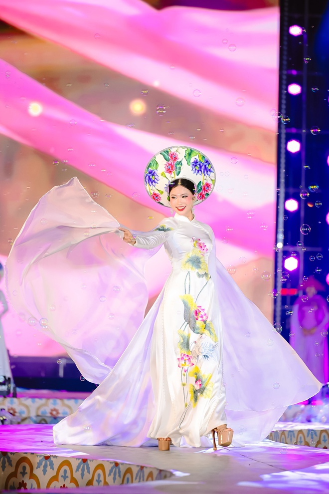 Đà Nẵng sôi động với Lễ hội Áo dài 2026: Hội tụ văn hóa và nghệ thuật đặc sắc - Ảnh 5.