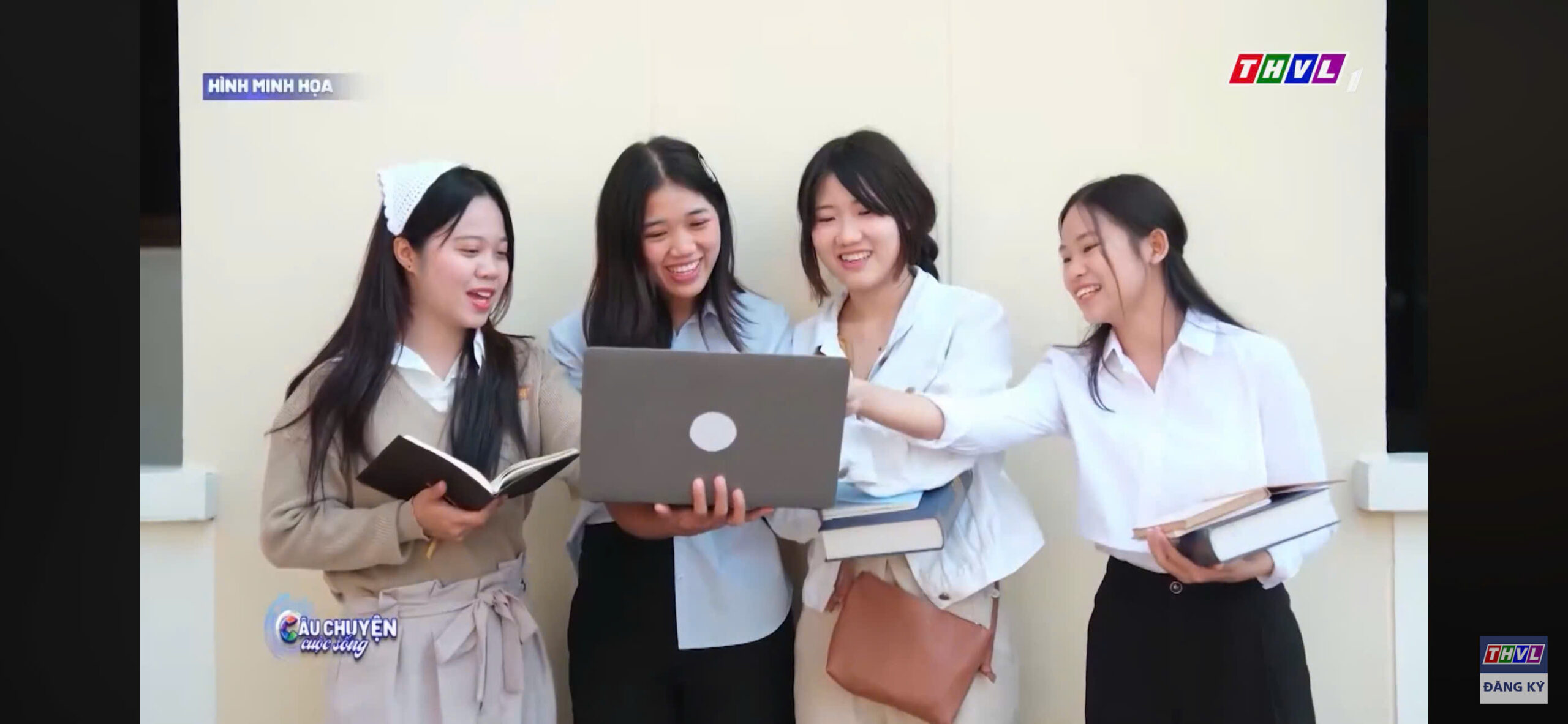 Dạy con trẻ ứng xử với lời chê bai 