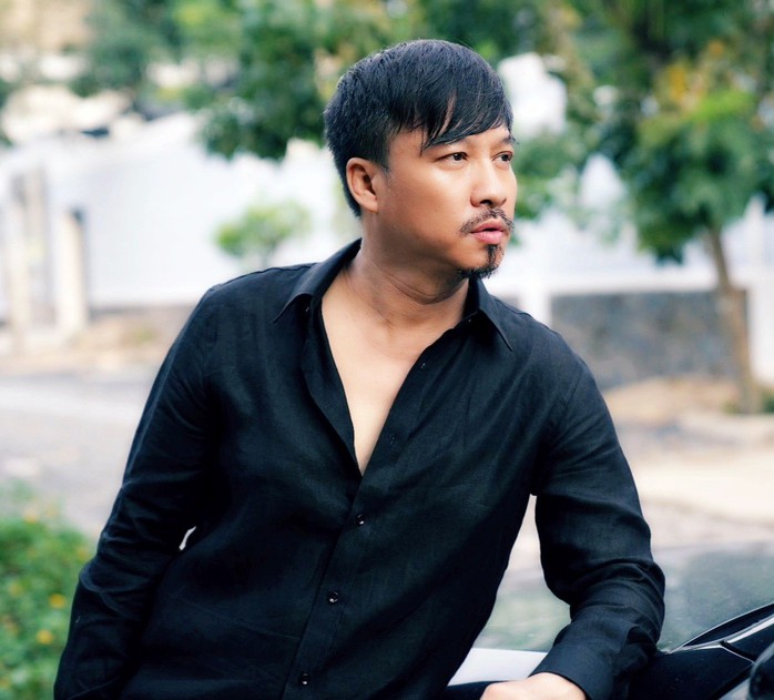 Ca sĩ Quang Lập và tháng 5 đầy biến động: Từ ồn ào nhà đất đến vụ án bản quyền gây chấn động - Ảnh 2.