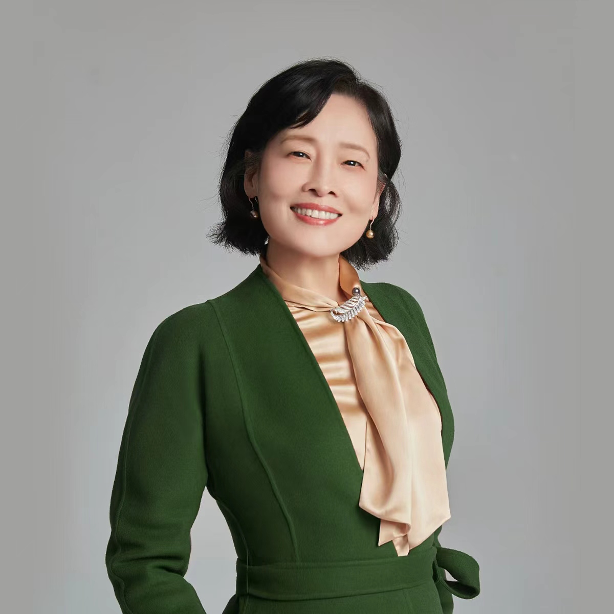 tác giả Kim Vận Dung