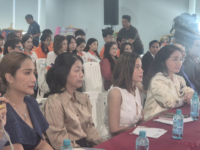 NSƯT Cát Tường, Công Hậu… nghe chuyện "ống kính sáng tạo" - Ảnh 2.