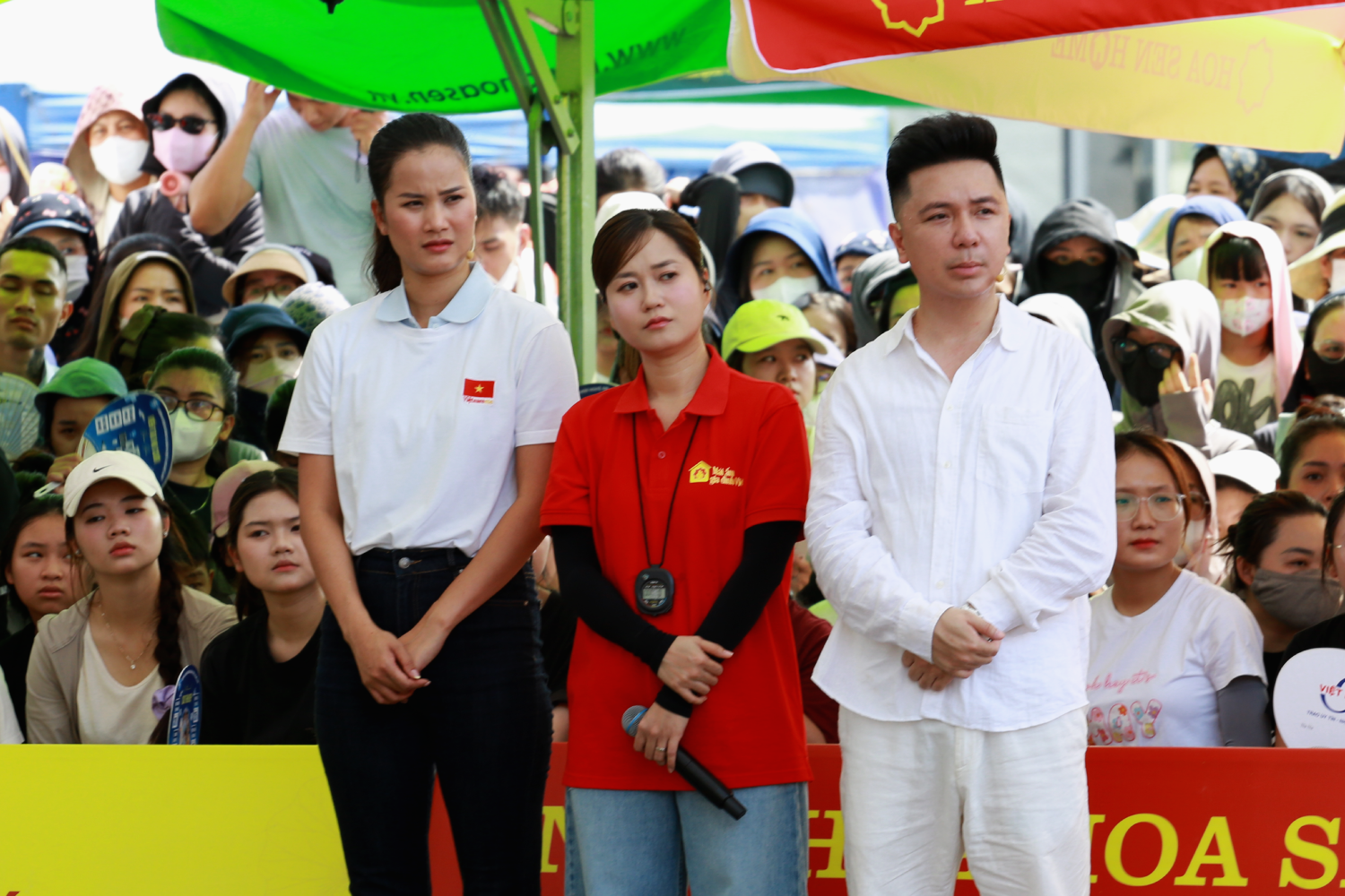 Đón xem chương trình Mái ấm gia đình Việt phát sóng vào lúc 20h00 thứ 6 hàng tuần trên kênh HTV7