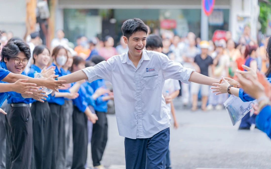 Cạnh tranh gay gắt vào đại học, có trường 1 chọi 10