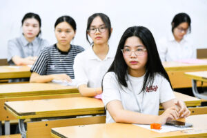 Bộ GD-ĐT tính chia kỳ thi tốt nghiệp THPT thành nhiều đợt trong năm, tổ chức ra sao?