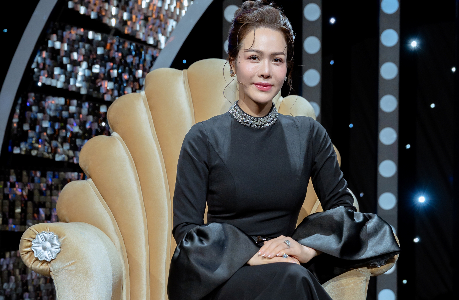 Có dịp trở lại Biến Hóa Bất Ngờ 2026, Nhật Kim Anh dành nhiều sự bất ngờ trước khả năng của thế hệ trẻ.