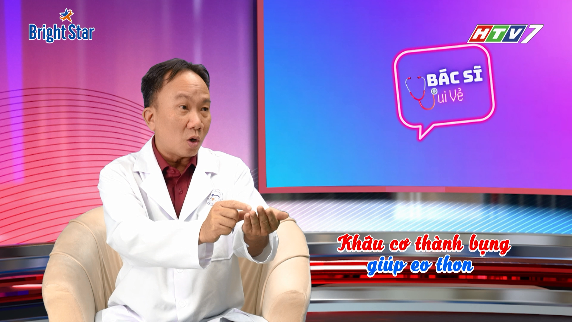 Thạc sĩ –Bác sĩ CKII Phan Sử (Trưởng khoa thẩm mỹ BV Hoàn Mỹ Sài Gòn, TP.HCM),