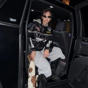 Jennie BLACKPINK biến hóa phong cách từ sang trọng đến cá tính