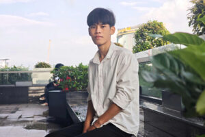 Hai anh em vượt khó