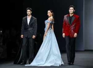 Trịnh Bảo, Trần Tiến Dũng trình diễn tại Shanghai Fashion Week 2026