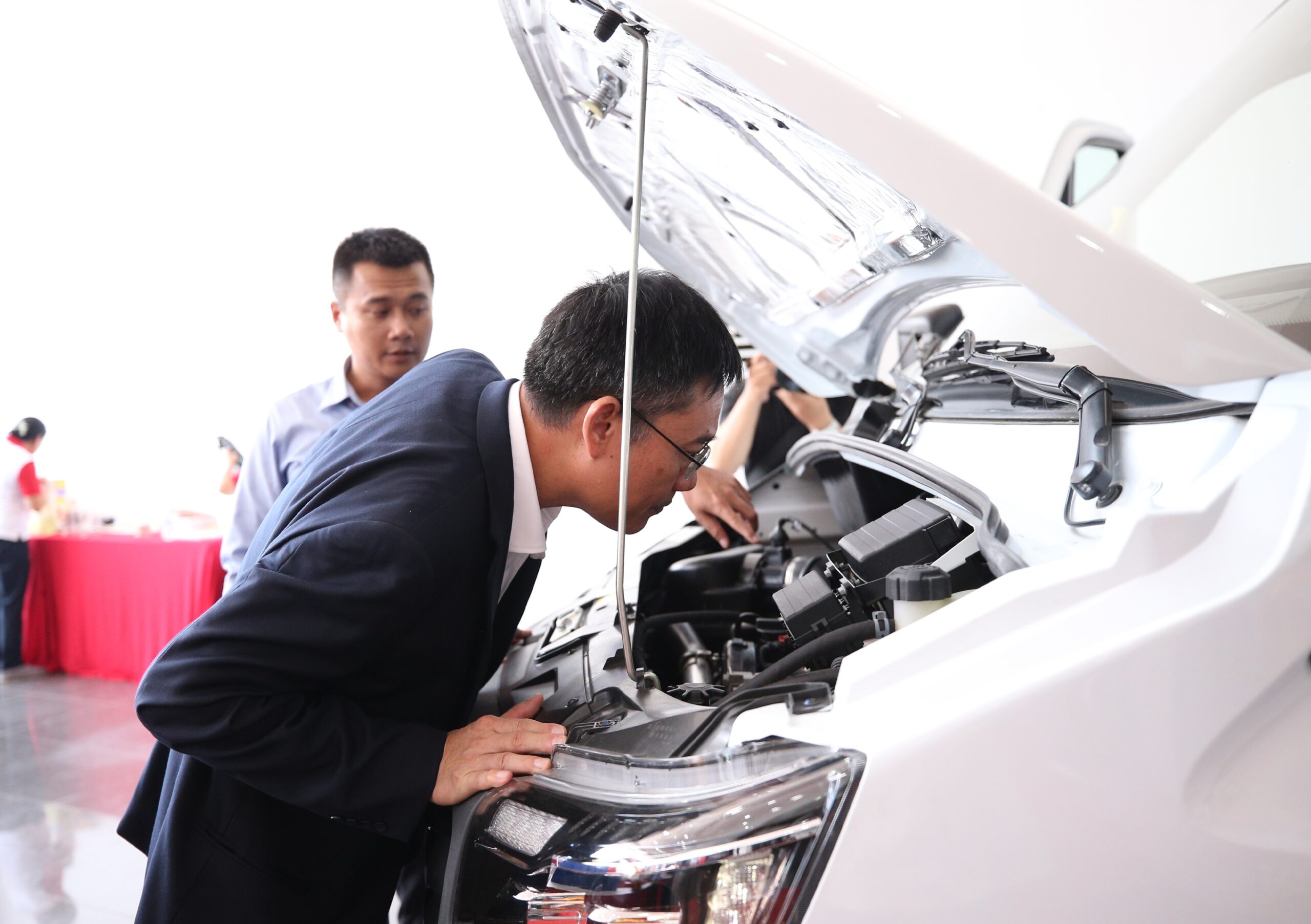 Đại lý GAZ SAMCO 3S tích hợp khu vực bán hàng, dịch vụ kỹ thuật và phụ tùng chính hãng, đáp ứng nhu cầu chăm sóc phương tiện trong suốt quá trình khai thác.
