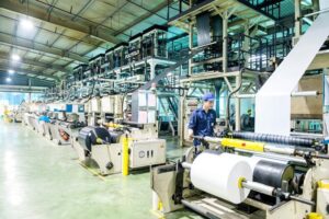 Ngành nhựa Việt Nam hướng đến giảm thất thoát nhựa ra môi trường, tăng cường thu gom, tái chế và sử dụng tài nguyên hiệu quả trong quá trình chuyển đổi xanh.