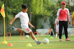 Vòng bình chọn kín và thách đấu sẽ làm ảnh hưởng đến điểm sinh tồn và kết quả Top 10. 16