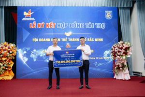 CLB Bắc Ninh nhận tài trợ 150 tỉ đồng từ Hội Doanh nhân trẻ TP.Bắc Ninh tại lễ ký kết